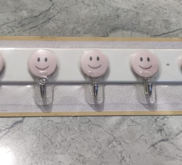 Emoji Smiley Wall Hooks Set 6 in 1
