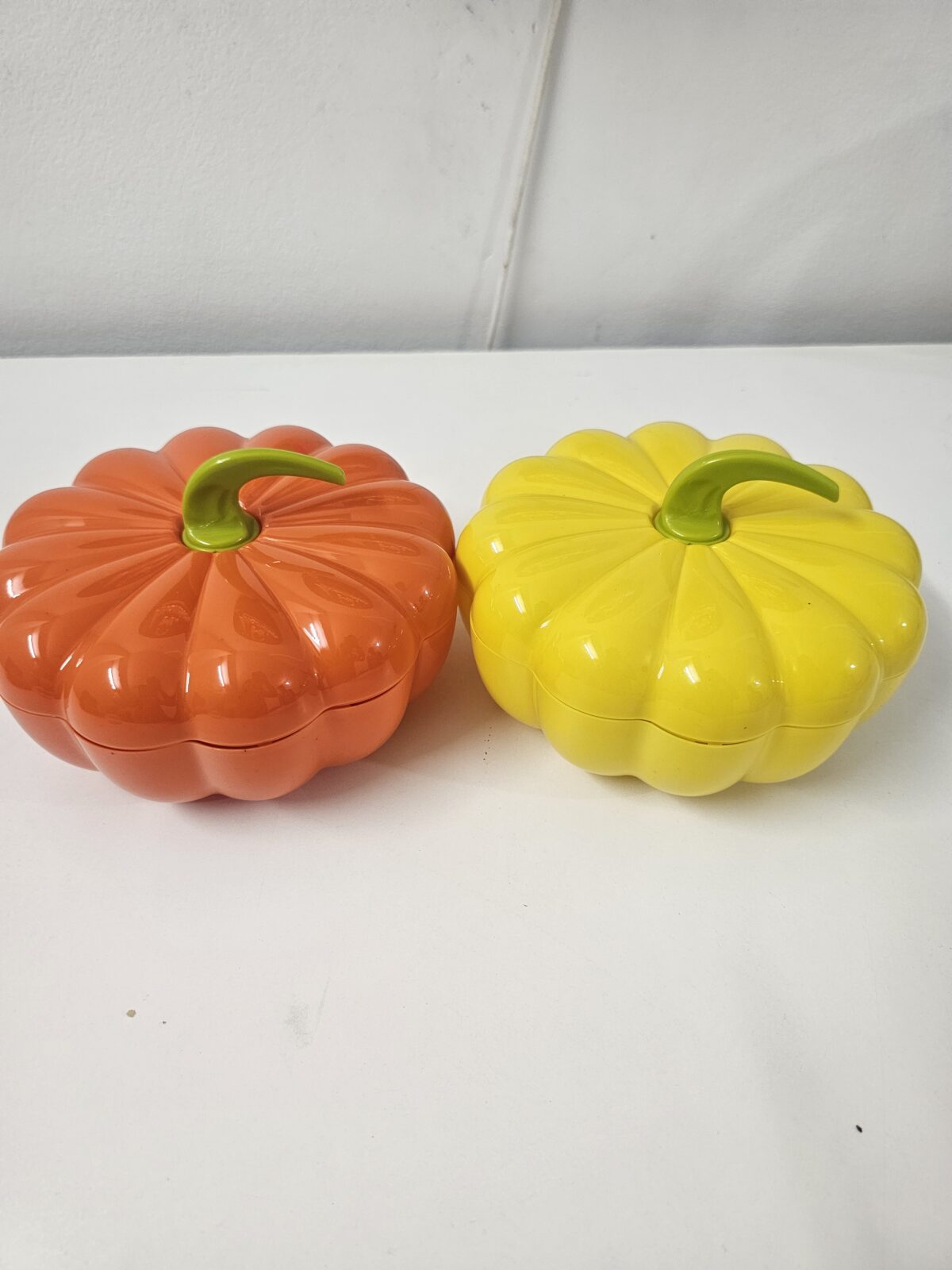 Pumpkin Shape Multi-Compartment Spice Box with Spoons - Image 4