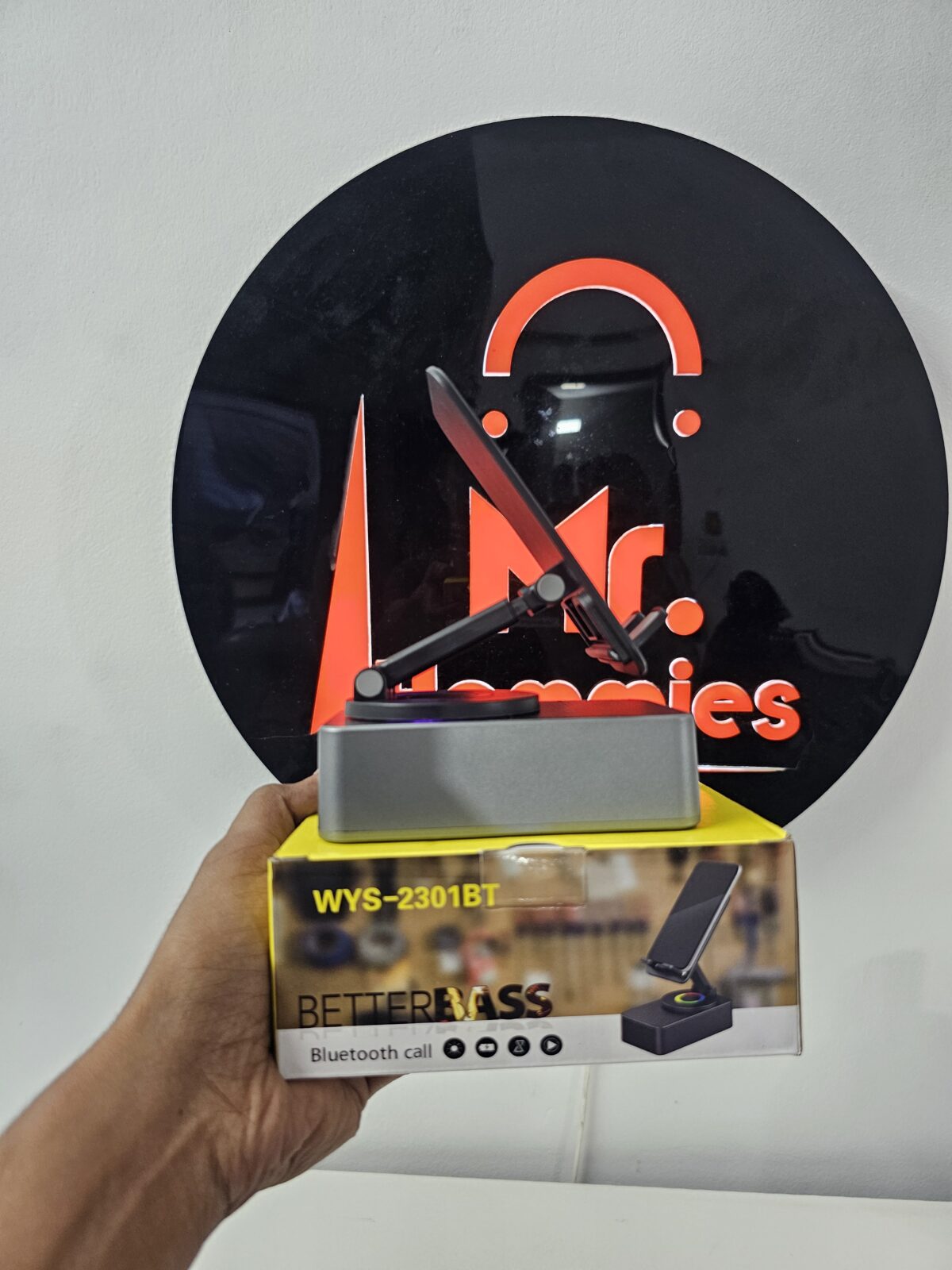 WYS-2301BT Premium Phone Stand with Wireless Speaker – 1500mAh, 5W Power - Image 7